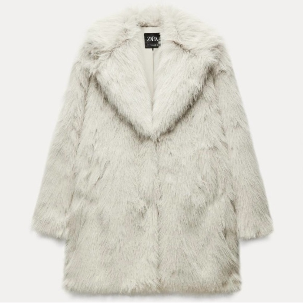 BNWT Zara Faux Fur Coat White Small